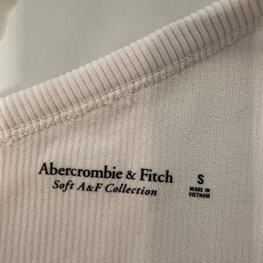 Abercrombie & Fitch Soft AF Collection Small Side Cut Out Body Suit size NWT - Picture 5 of 6